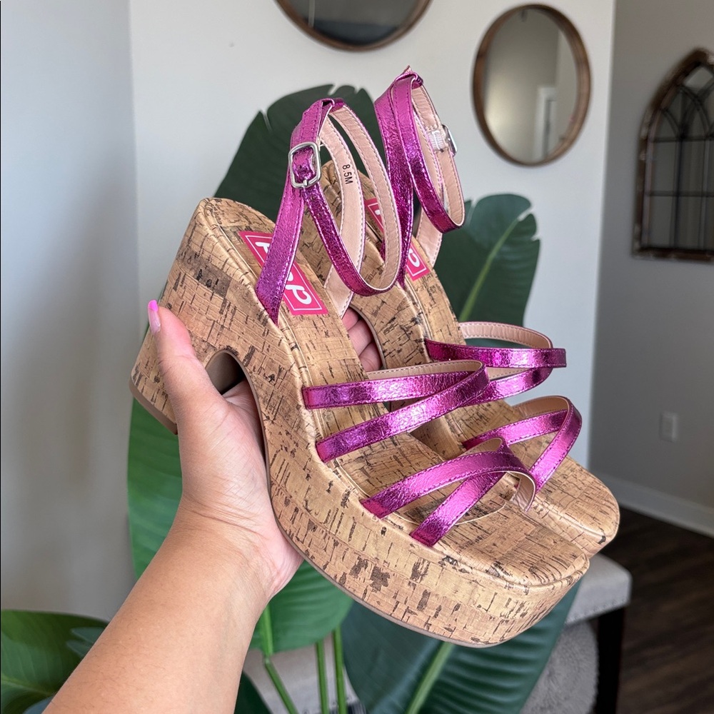 💜💓NEW! POP Y2K Platform Metallic Sandals Sz 8.5💓💜 - Picture 3 of 15
